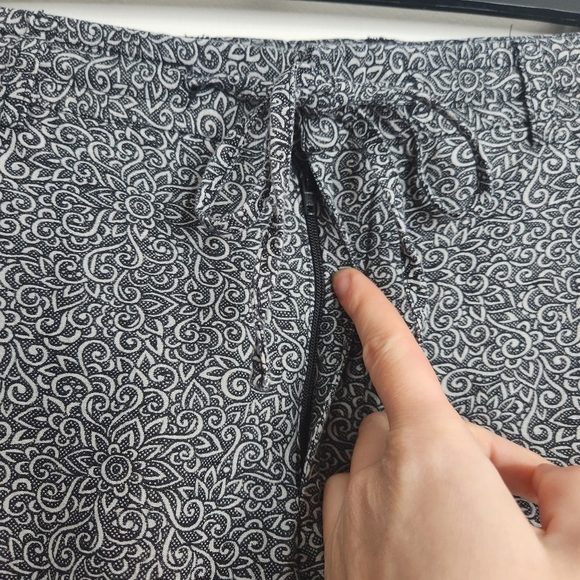 The Kooples Linen Blend Black Printed Fitted Jogger Trousers Size 48 - Picture 5 of 16